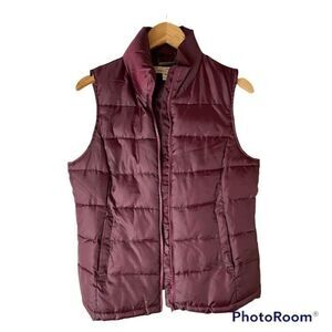 Indigo Saints Burgundy Puffer Vest Medium